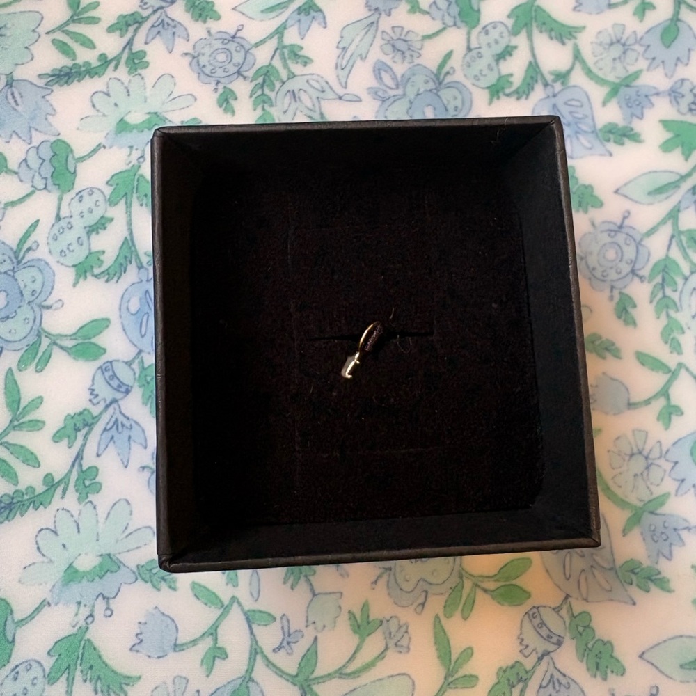 Gold Catbird Letter 't' Pendant Necklace Charm - Women's Jewelry